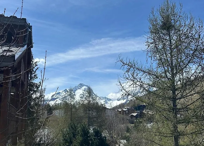 Cozy For 9 People, Ski-in Out, 2alpes Апартаменты Ле дез Альп